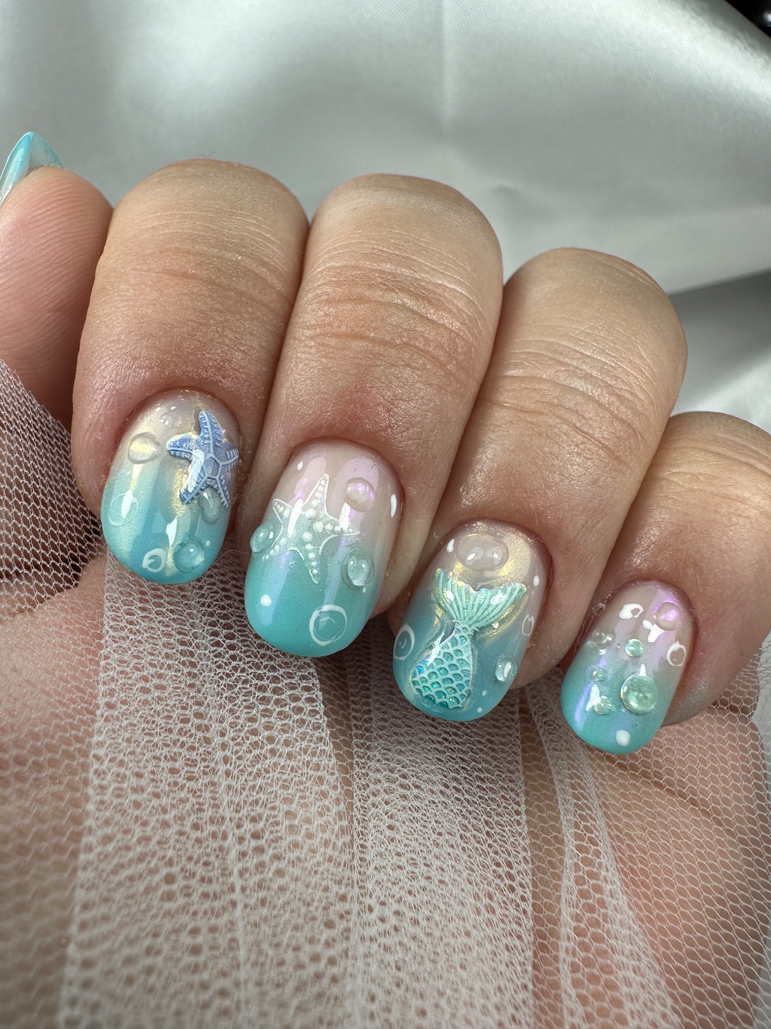 Detailed nail art